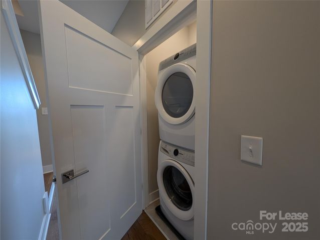 2322 Elizabeth Mill Place, Charlotte, NC 28208