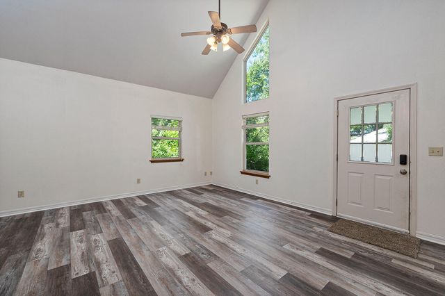 660 Ellison Street, Branson, MO 65616