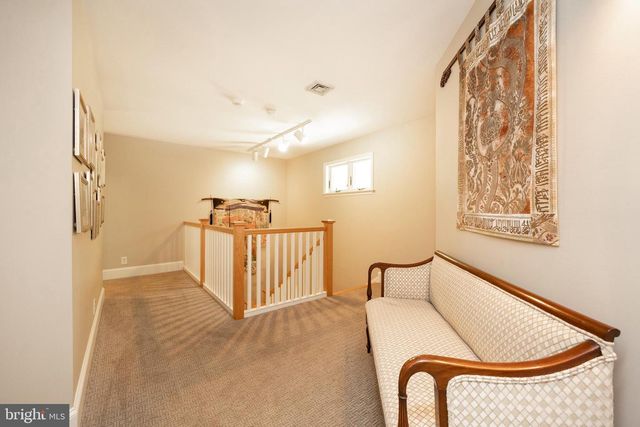 260 HOOD RD, West Grove, PA 19390