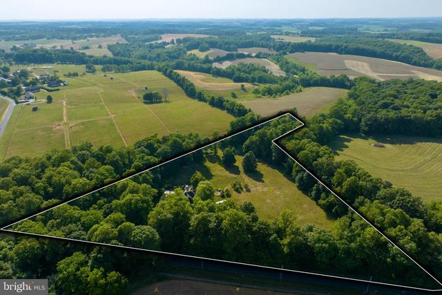 260 HOOD RD, West Grove, PA 19390