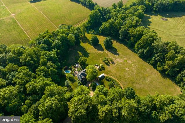 260 HOOD RD, West Grove, PA 19390