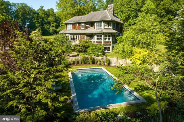 260 HOOD RD, West Grove, PA 19390