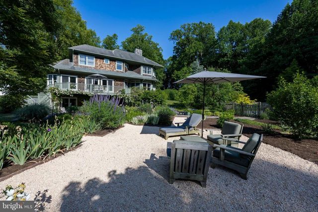 260 HOOD RD, West Grove, PA 19390