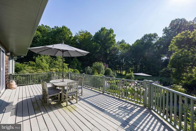 260 HOOD RD, West Grove, PA 19390