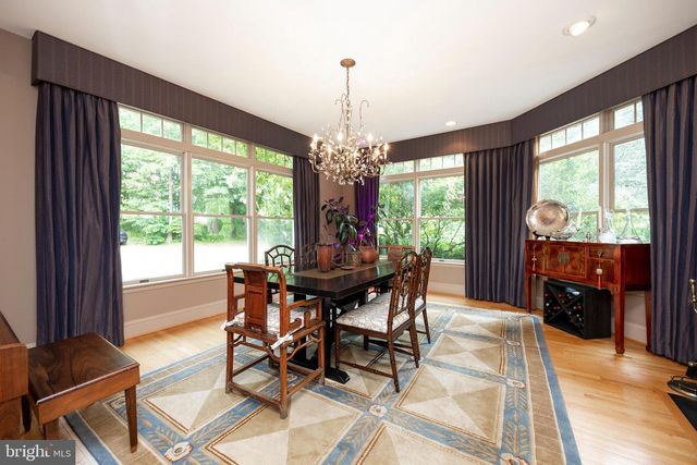 260 HOOD RD, West Grove, PA 19390