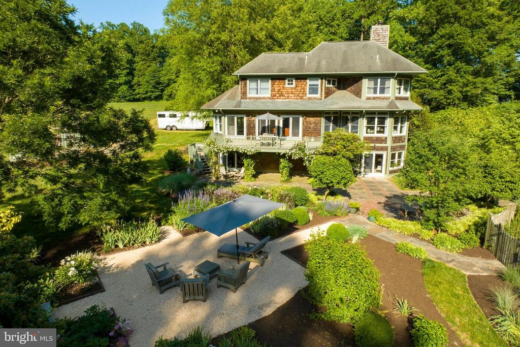 260 HOOD RD, West Grove, PA 19390