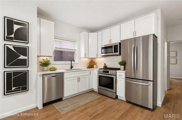 5223 Schollmeyer Avenue, St Louis, MO 63109