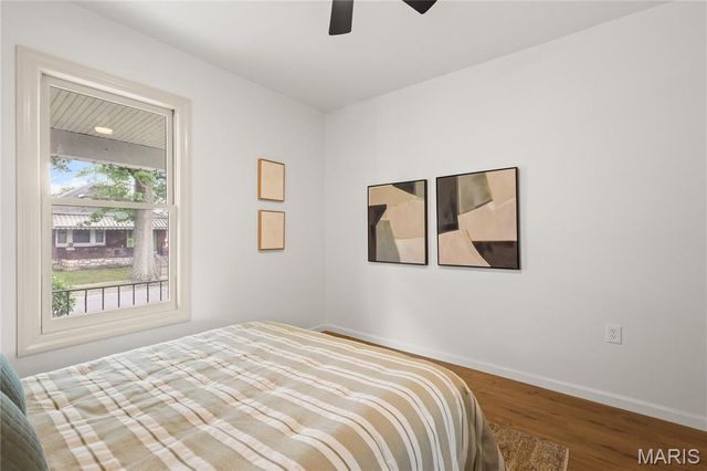 5223 Schollmeyer Avenue, St Louis, MO 63109