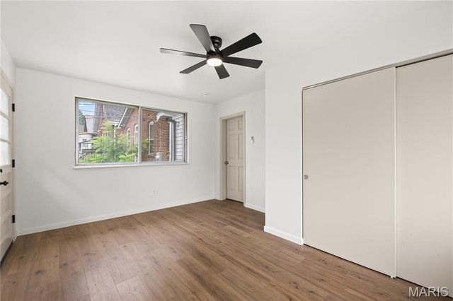 5223 Schollmeyer Avenue, St Louis, MO 63109