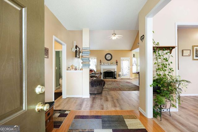 310 Hillcrest Drive, Hiram, GA 30141