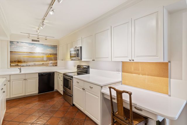 200 Wagner Pl Apt 1407 1408, Memphis, TN 38103