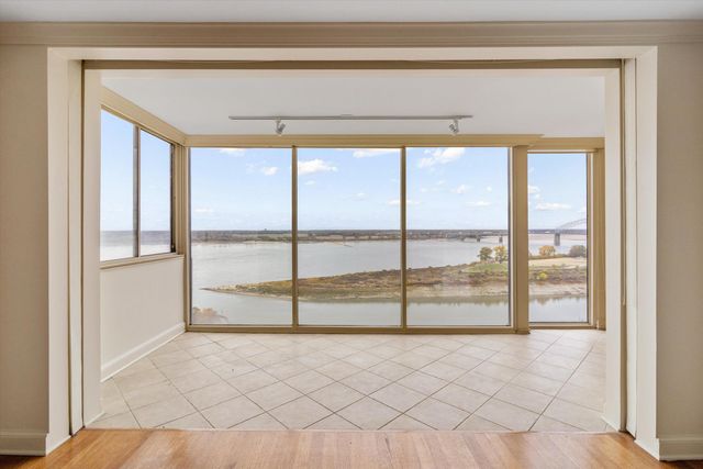 200 Wagner Pl Apt 1407 1408, Memphis, TN 38103