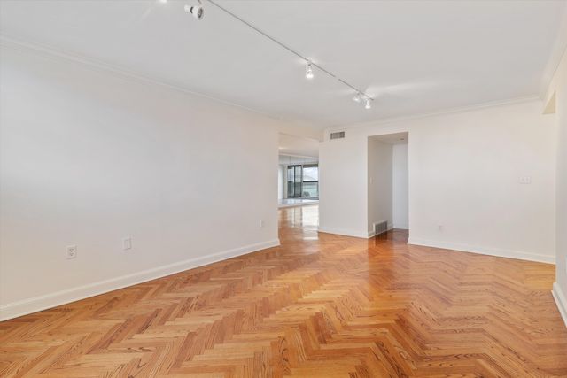 200 Wagner Pl Apt 1407 1408, Memphis, TN 38103