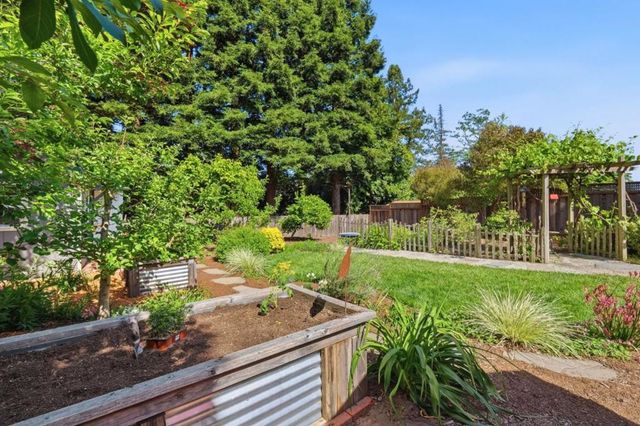 270 La Cuesta Drive, Scotts Valley, CA 95066