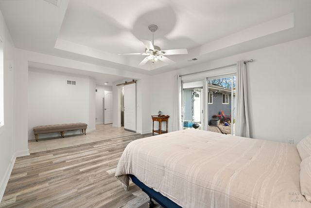 4433 Wildwood Drive, Crystal Lake, IL 60014