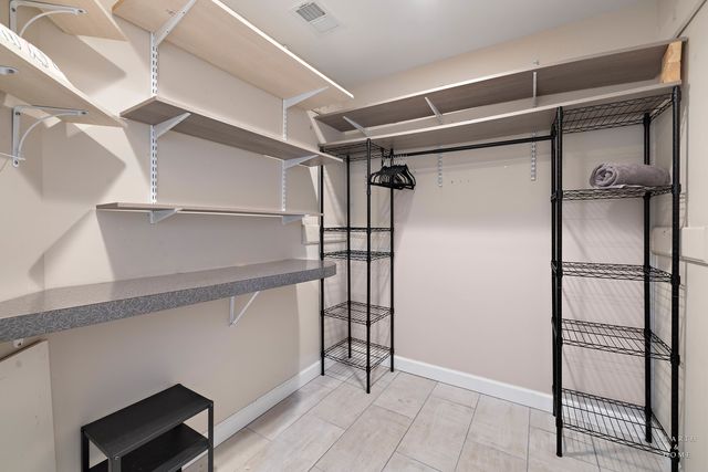 4433 Wildwood Drive, Crystal Lake, IL 60014