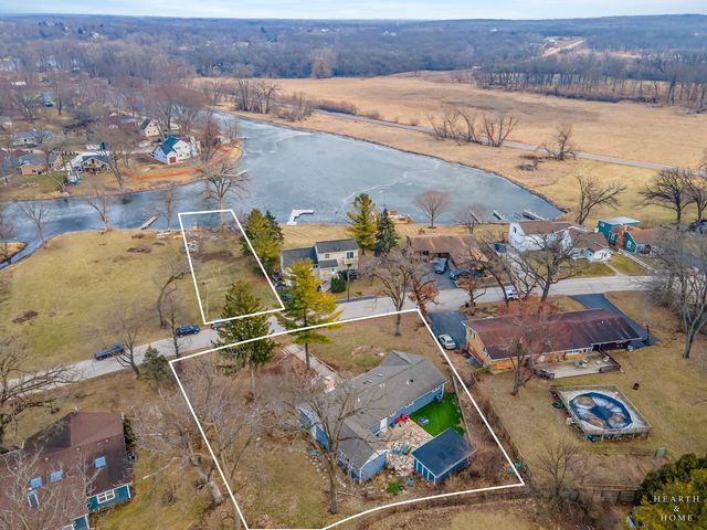 4433 Wildwood Drive, Crystal Lake, IL 60014