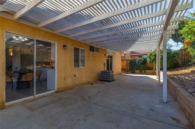 27253 Family Circle, Menifee, CA 92586