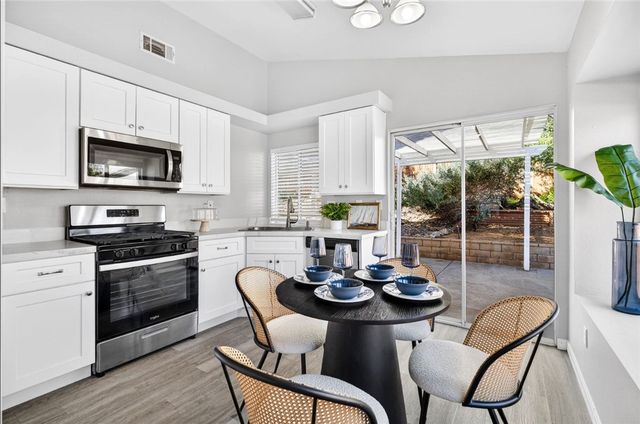 27253 Family Circle, Menifee, CA 92586