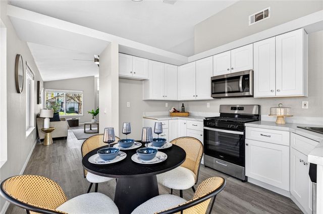 27253 Family Circle, Menifee, CA 92586