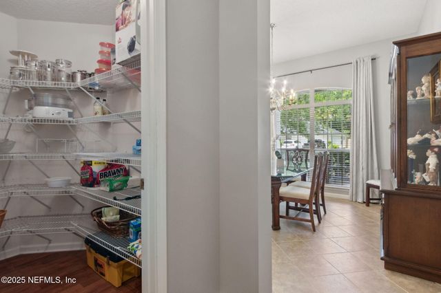 8826 CANOPY OAKS Drive, Jacksonville, FL 32256