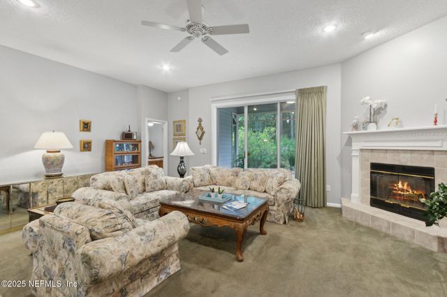 8826 CANOPY OAKS Drive, Jacksonville, FL 32256