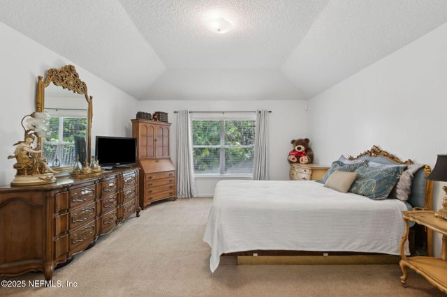 8826 CANOPY OAKS Drive, Jacksonville, FL 32256