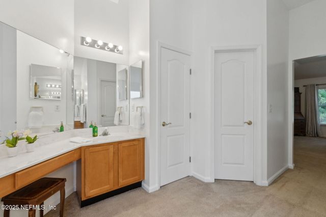 8826 CANOPY OAKS Drive, Jacksonville, FL 32256