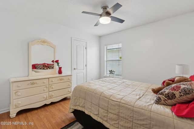 8826 CANOPY OAKS Drive, Jacksonville, FL 32256