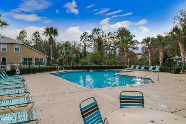 8826 CANOPY OAKS Drive, Jacksonville, FL 32256