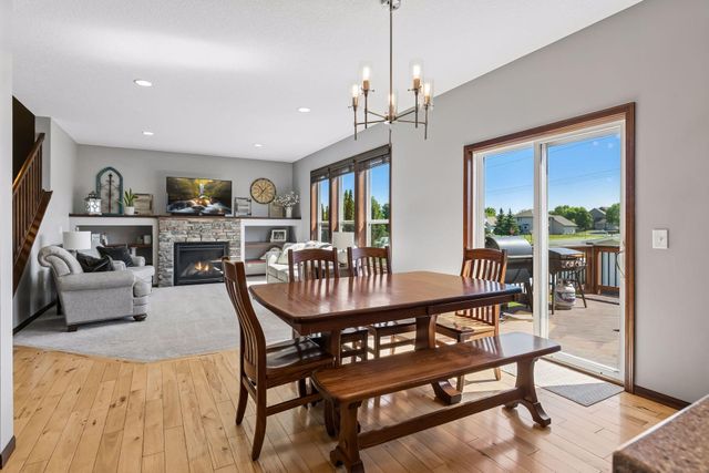 19806 Dover Drive, Farmington, MN 55024