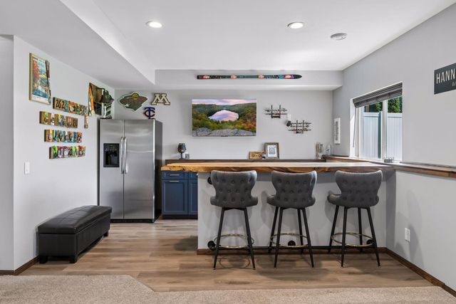 19806 Dover Drive, Farmington, MN 55024