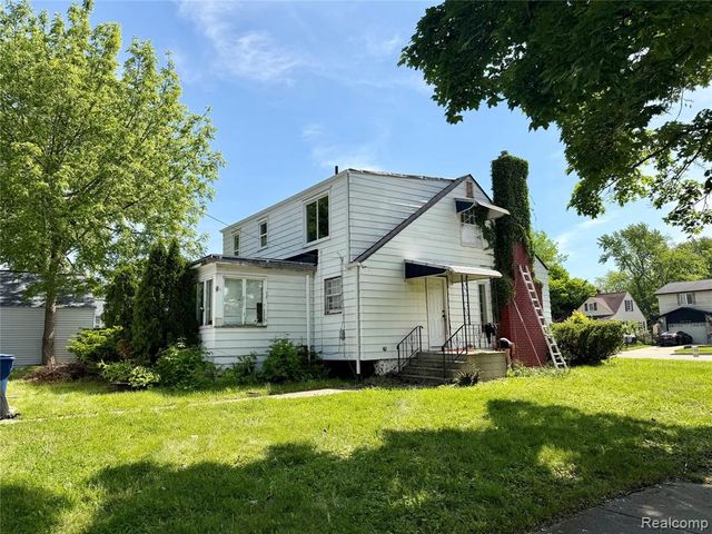 1601 N Ballenger Highway, Flint, MI 48504