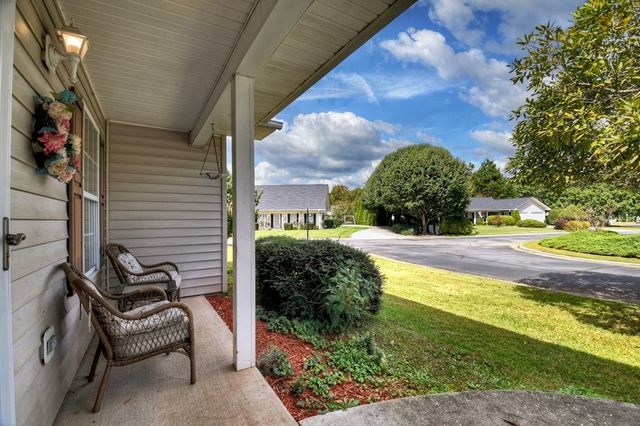 12 Sunset Court, Blue Ridge, GA 30513