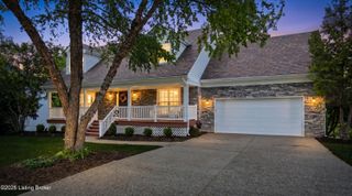 1605 E Crystal Dr, La Grange, KY 40031
