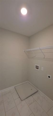 1736 Lansing Bluff Walk, Lawrenceville, GA 30043