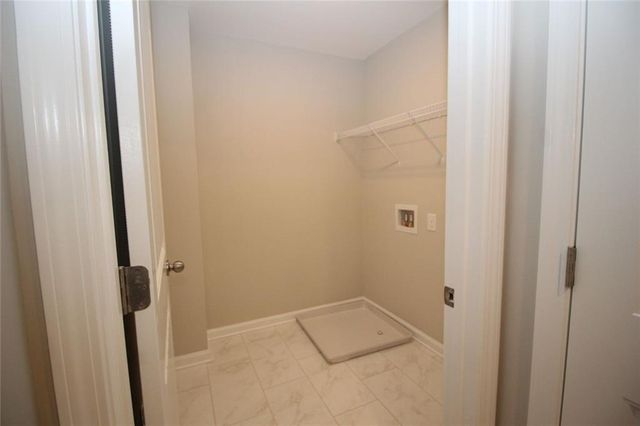 1736 Lansing Bluff Walk, Lawrenceville, GA 30043