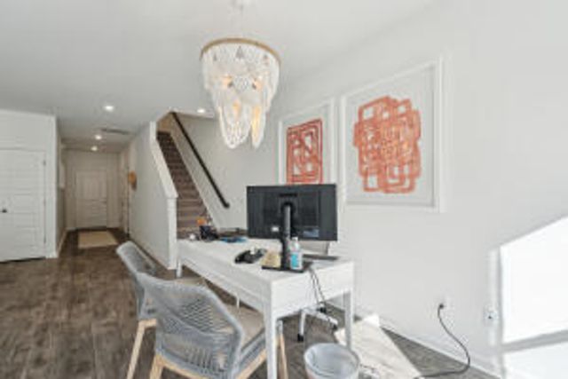 8002 Triggerfish Way, North Charleston, SC 29420