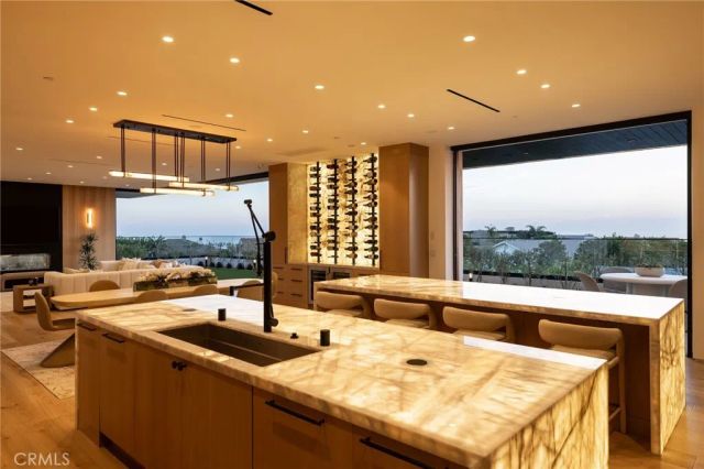 53 Montecito Drive, Corona Del Mar, CA 92625