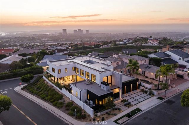53 Montecito Drive, Corona Del Mar, CA 92625