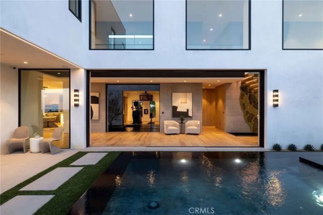 53 Montecito Drive, Corona Del Mar, CA 92625