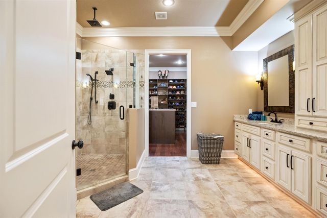 4518 Clubhouse Dr, Jonesboro, AR 72405