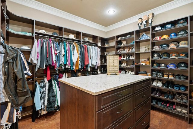 4518 Clubhouse Dr, Jonesboro, AR 72405