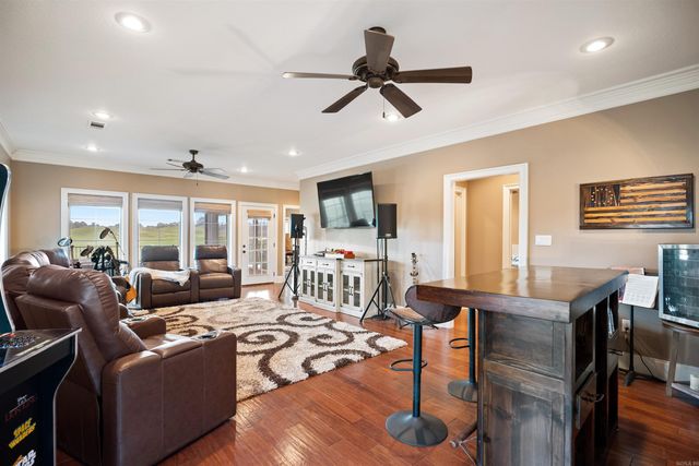 4518 Clubhouse Dr, Jonesboro, AR 72405