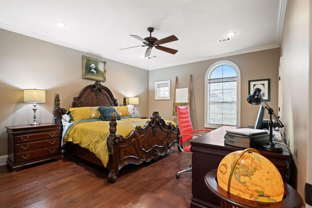 4518 Clubhouse Dr, Jonesboro, AR 72405