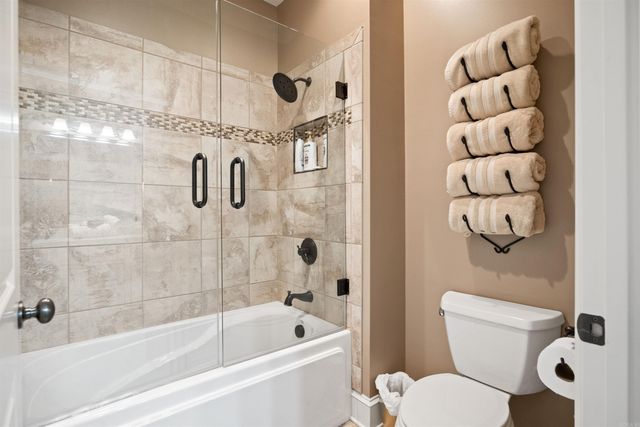 4518 Clubhouse Dr, Jonesboro, AR 72405