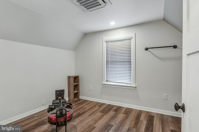 6 MAPLE GROVE RD, Mohnton, PA 19540