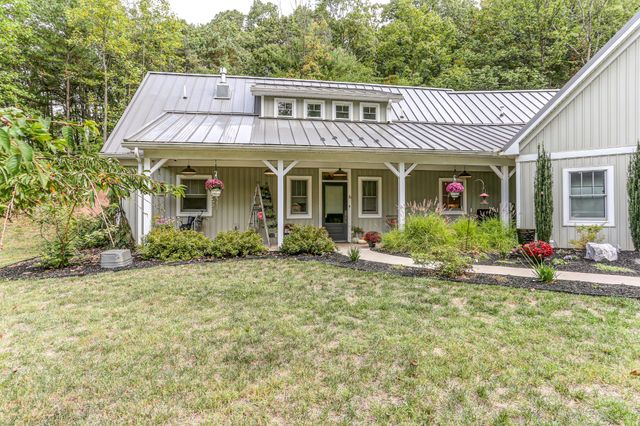 6 MAPLE GROVE RD, Mohnton, PA 19540