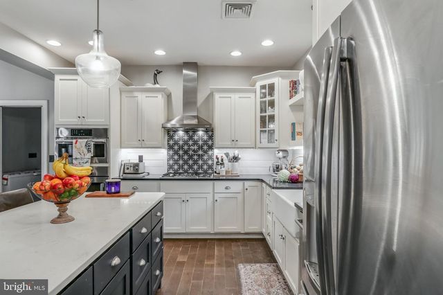 6 MAPLE GROVE RD, Mohnton, PA 19540
