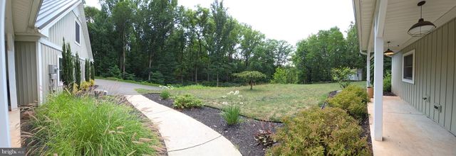 6 MAPLE GROVE RD, Mohnton, PA 19540